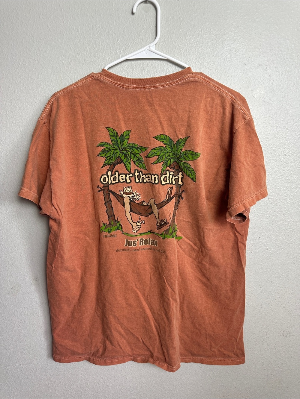 Hawaii Older Than Dirt dirt shirt Graphic Tee - Rust Orange Men's Shirt